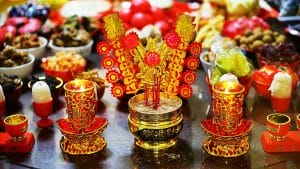 Chinesisches Neujahr auch Frühlingsfest genannt im Bild mit chinesischen Kult gegenstängen